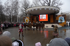 Масленицу проводили в Лианозовском парке и культуры и отдыха