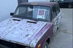 Разыскивается автовладелец транспортного средства: автомобиль ВАЗ, гос. номер Х404АА37, находящегося по адресному ориентиру: Новгородская улица, дом 4