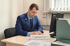 Помощник межрайонного природоохранного прокурора г. Москвы Дмитрий Степаненко провел выездной прием граждан в Отделе судебных приставов по НАО г. Москвы